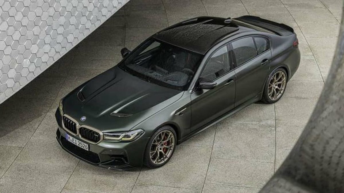 Leaked photos of the new BMW M5 CS from 2021
