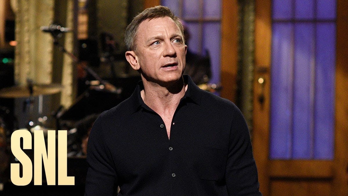 Daniel Craig's enthusiasm makes for an energetic, enjoyable SNL