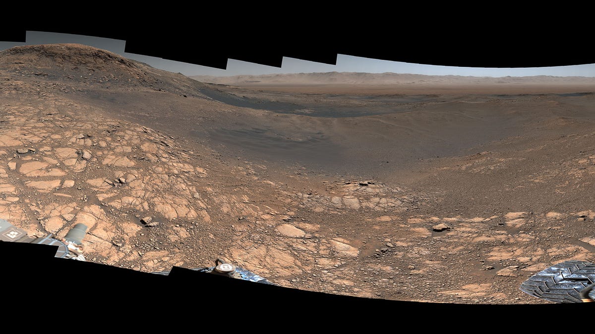 See Curiosity's Highest-Resolution Panorama of Mars Yet