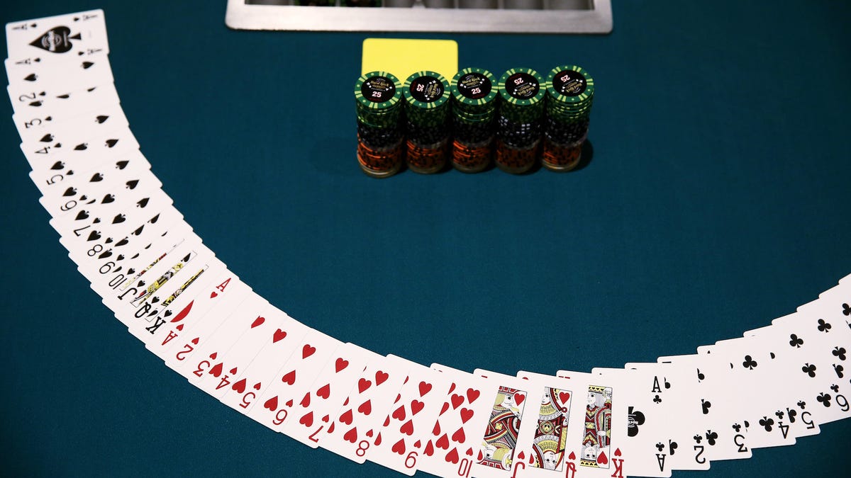 Dark bet poker online