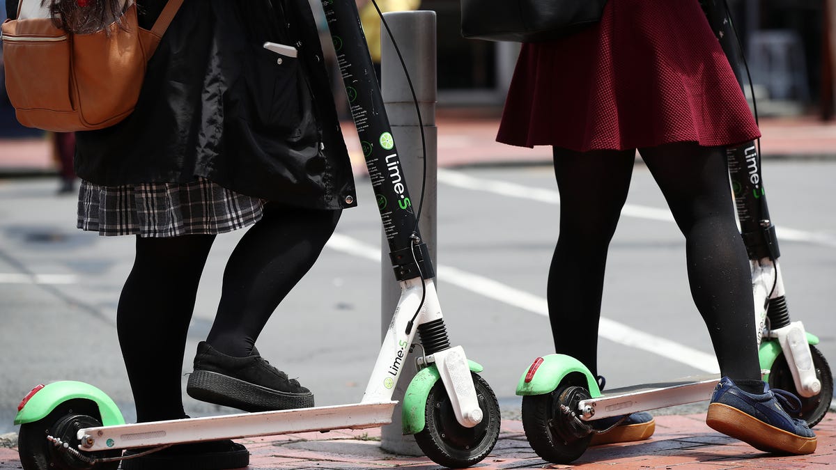 Electronic dockless scooters are officially coming to New York this summer