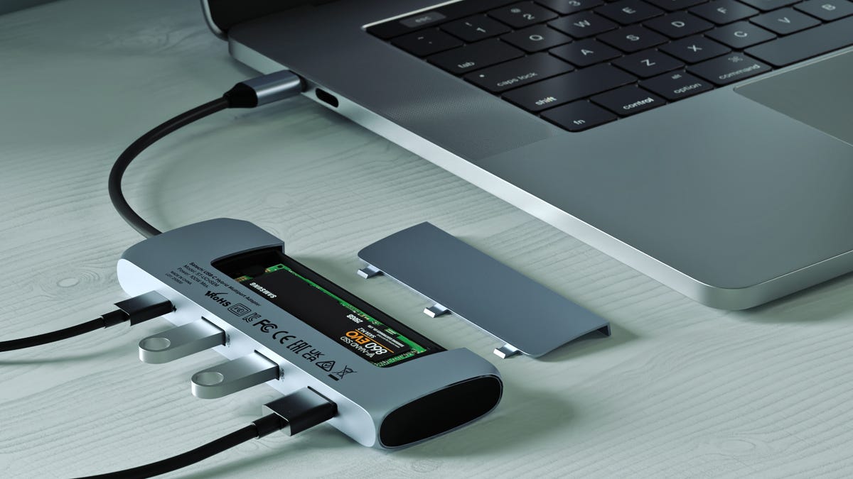 A USB-C Hub With an SSD Slot Solves Your Laptop's Lack of Storage and Ports thumbnail