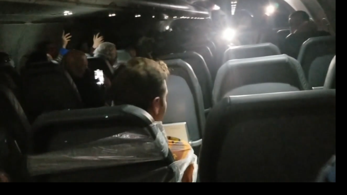 Frontier Airlines Attendants Put on Paid Leave After Duct-Taping Violent Passeng..