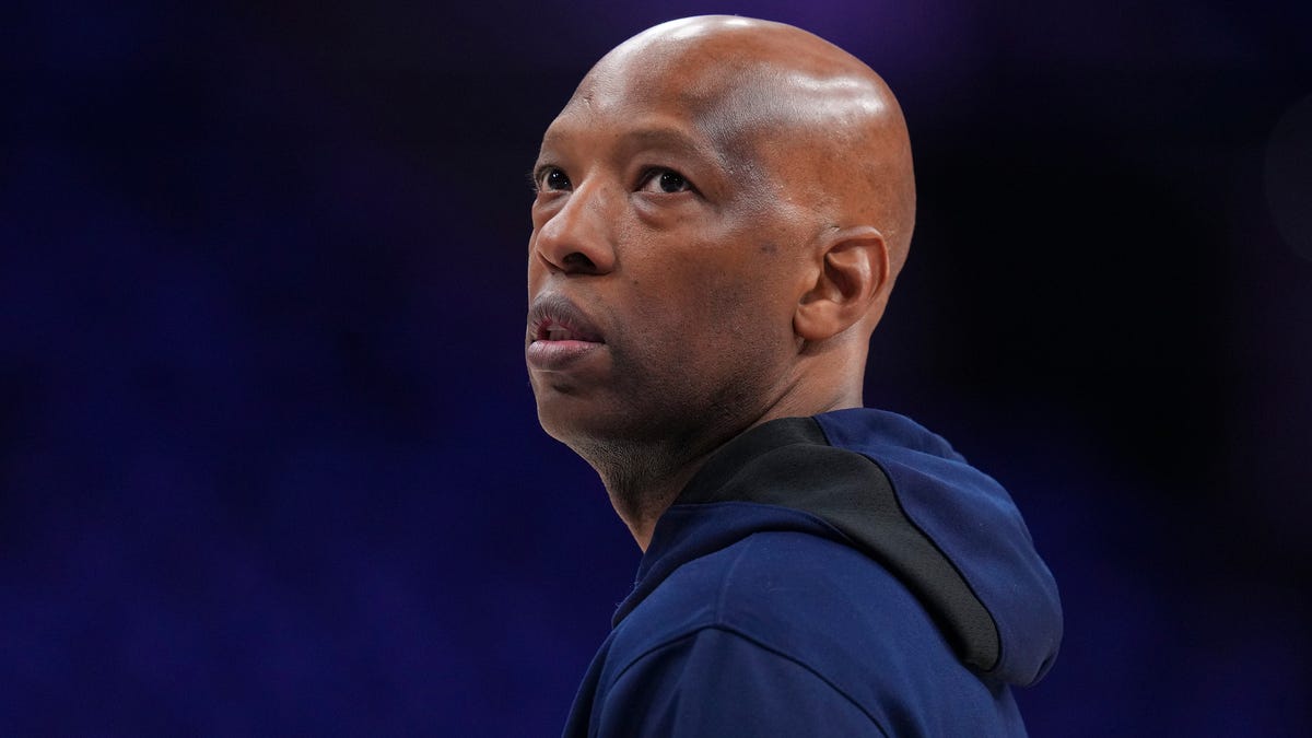 Is Sam Cassell the heir apparent in Boston?