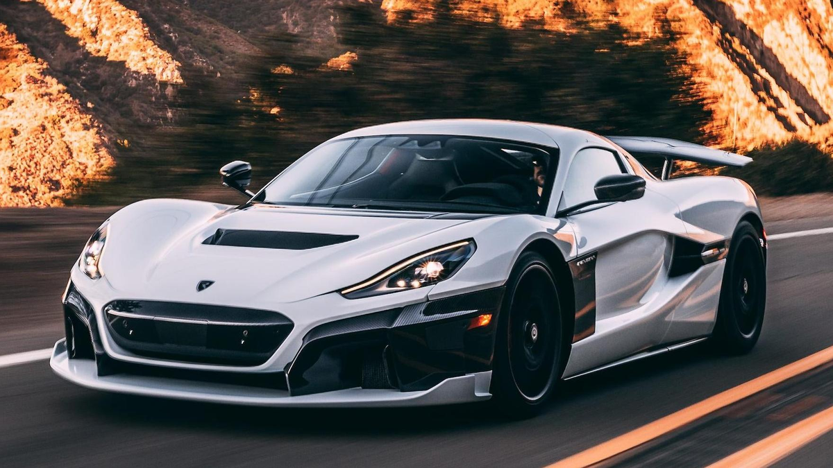 Rimac Nevera Is The World s Fastest Electric Car After Hitting 256 MPH