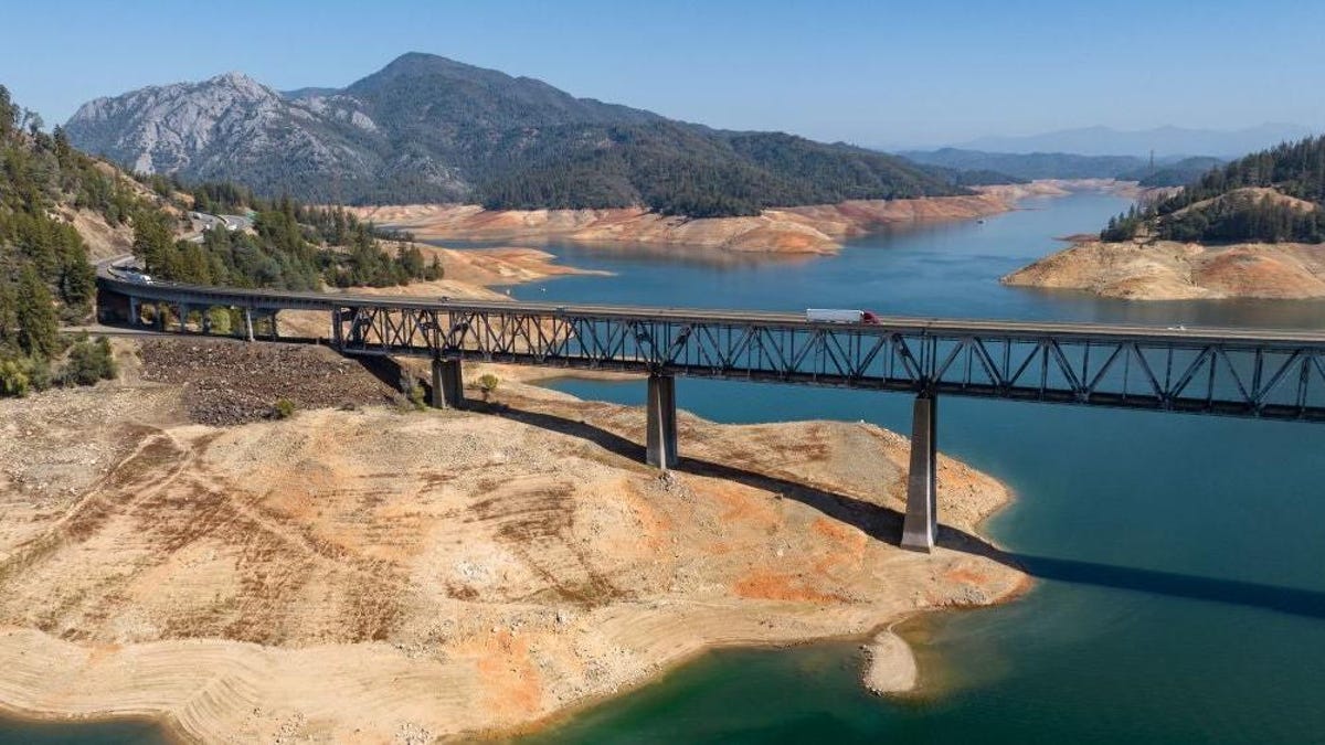photo of California Cities Brace for Water Cuts and a Fourth Year of Drought image