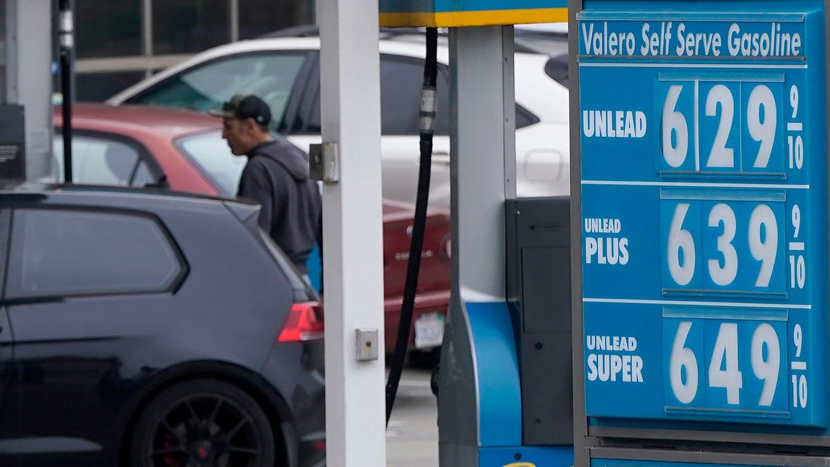 California Will Fine Oil Companies for Gasoline Price Gouging | Automotiv
