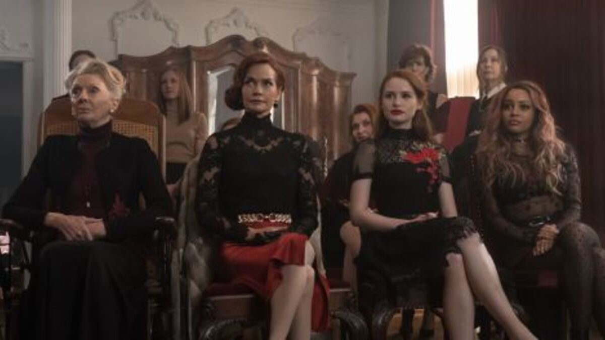 As It Turns Out There S Still Some Fun Left In Riverdale