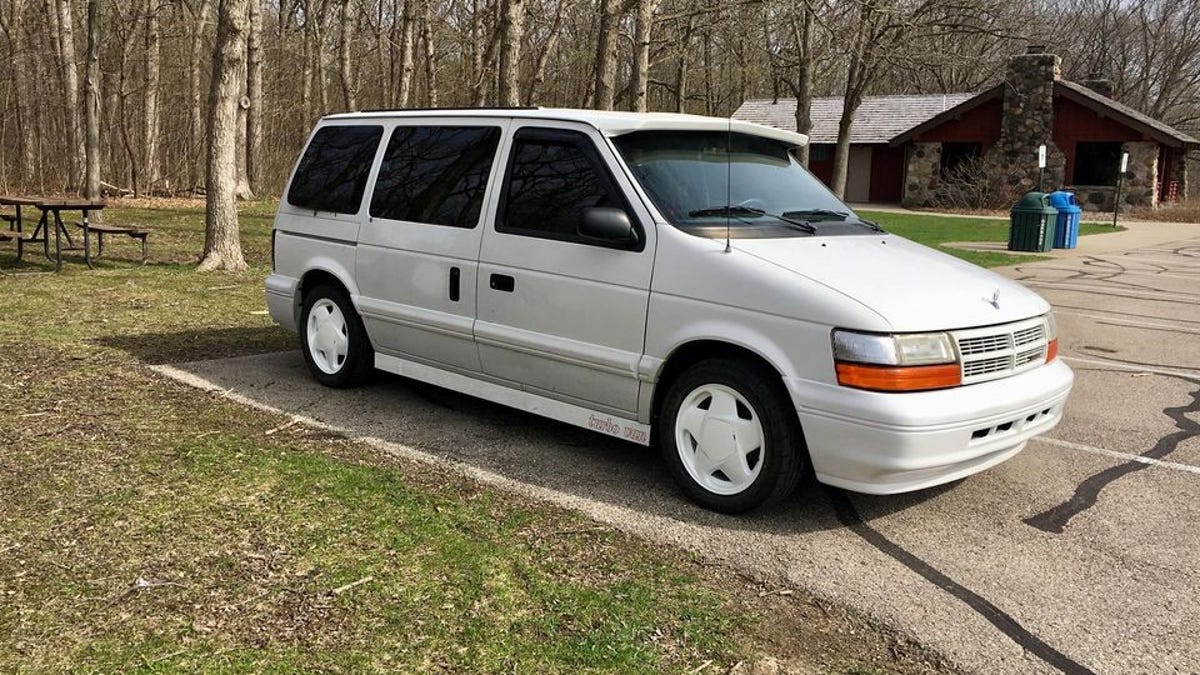 At $6K, Could This Manual-Equipped '94 Dodge Caravan Make It Van Time?