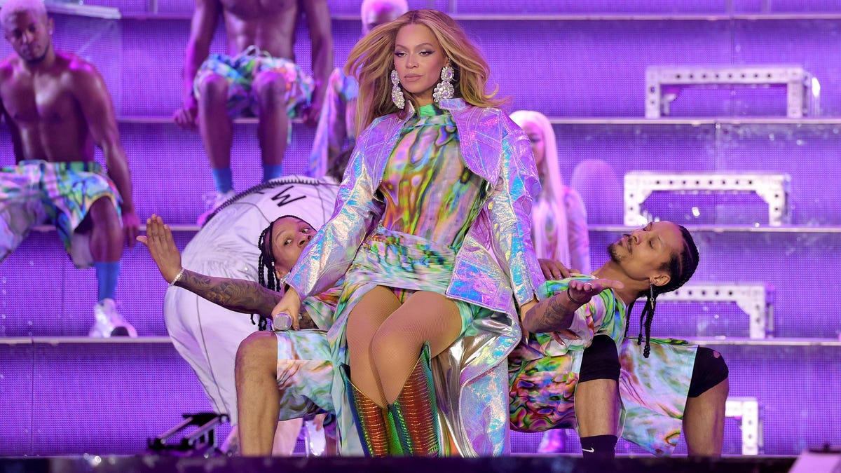 In Honor Of Beyoncé's Renaissance World Tour, Here Are Her Best Pe...