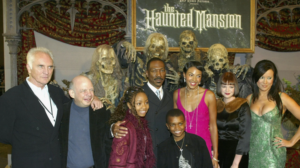 cast of haunted mansion box office