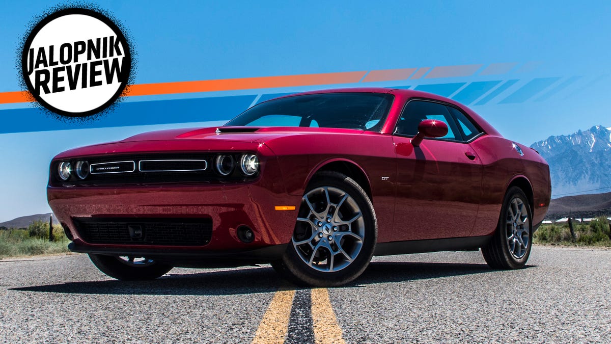 The V6 AWD 2017 Dodge Challenger Still Feels Like A Real Muscle Car