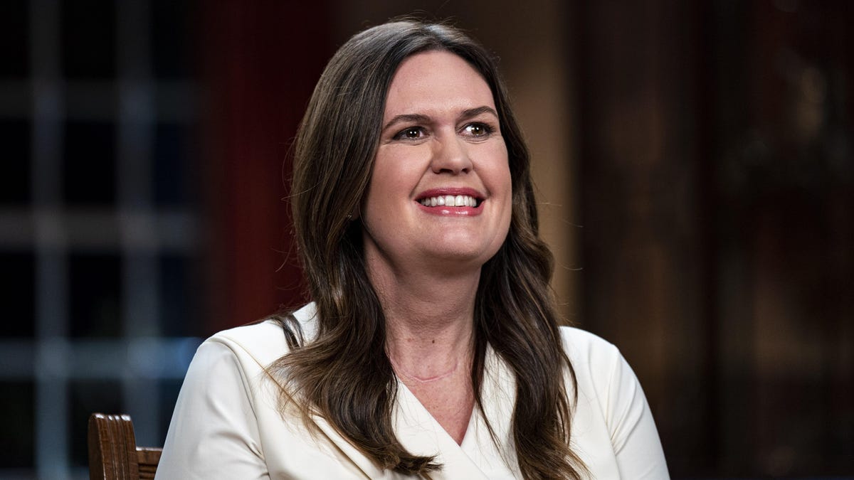 Sarah Huckabee Sanders Gives Her Blessing to a Memorial for Arkansas' Abortions