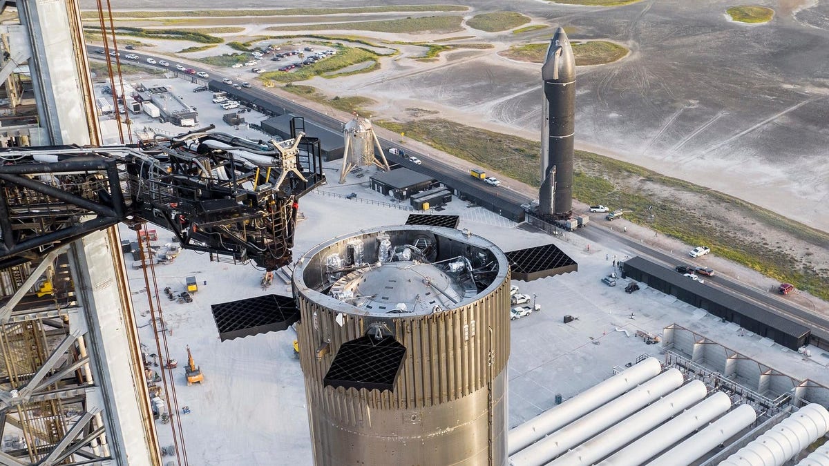 SpaceX może spróbować złapać Starship podczas pierwszego startu