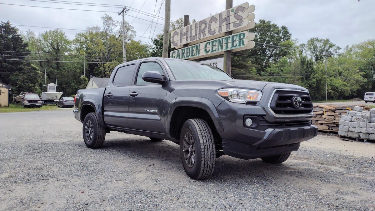 My Week With A Toyota Tacoma Has Me Rethinking My Affinity For Fast Hatchbacks