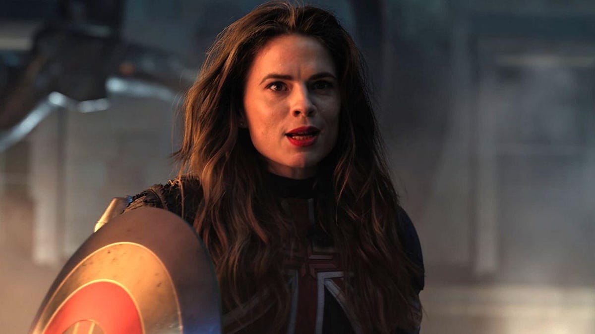 You are currently viewing Haley Atwell Opens Up on Peggy Carter Death