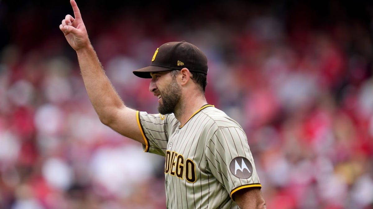 Former teammates take mound as O's face Padres again