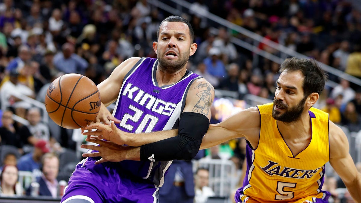 Report Jordan Farmar Floated To The Top Of The Toilet Bowl