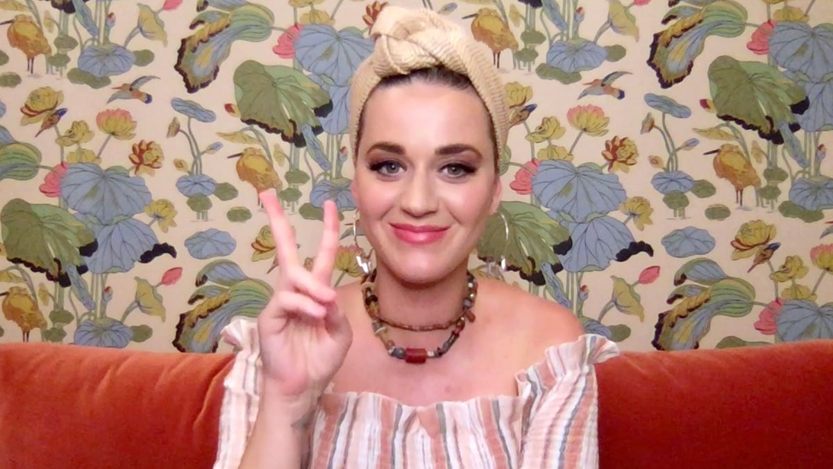 How to Attend a Celebrity 'Houseparty' This Weekend