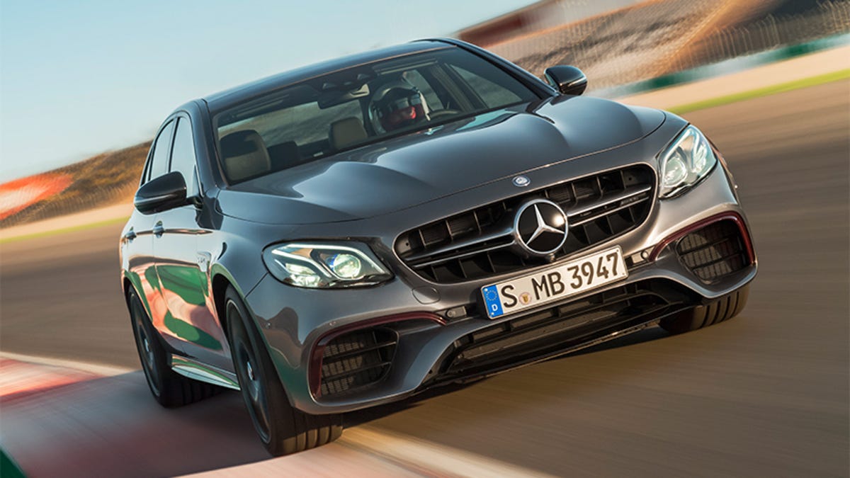 The 2017 Mercedes E63 Amg Has So Much Cool Shit You Ll Never Use