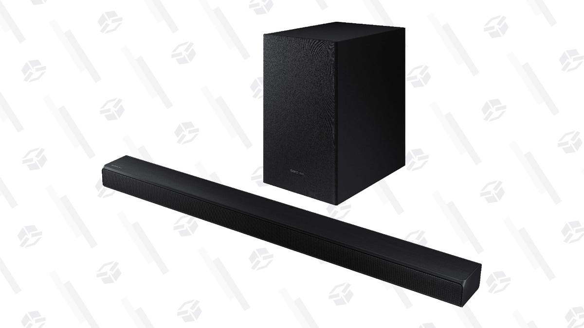 Save $30 on Samsung's Expandable 2.1-Channel Soundbar System With a Wireless Subwoofer 1