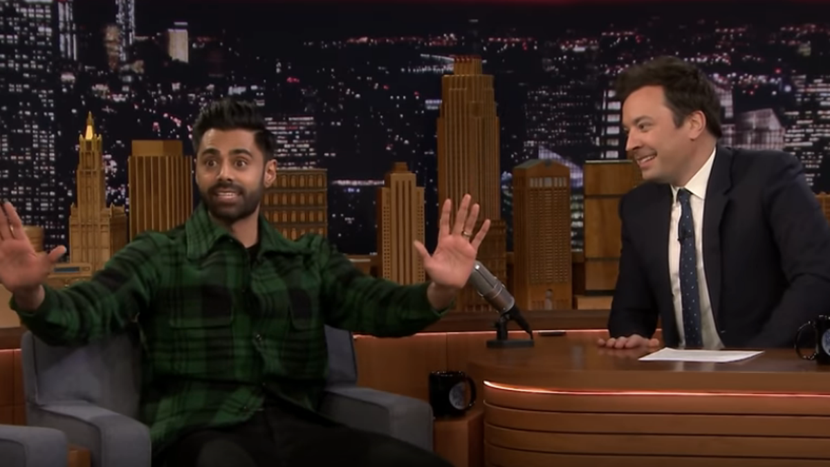 Aspiring Hoops Legend Hasan Minhaj Tells Jimmy Fallon About