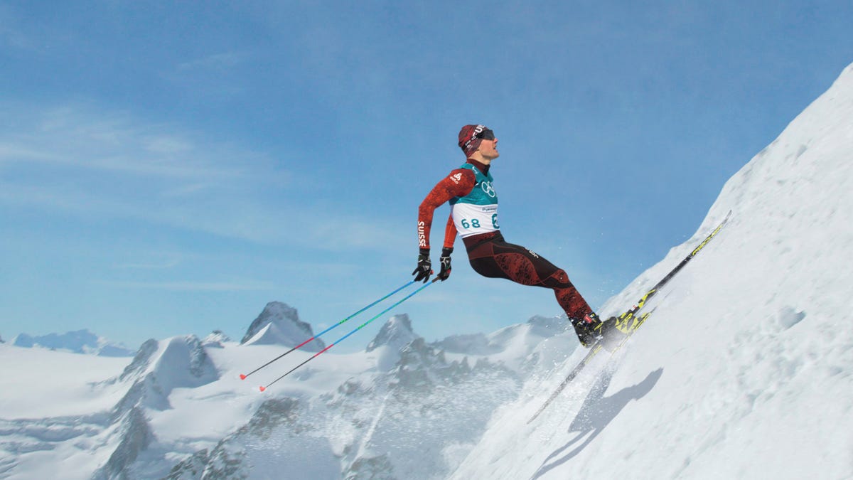 Uphill Skiing Competition Enters 6th Day