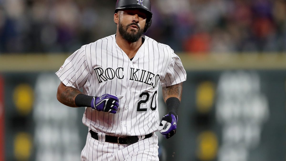 Ian Desmond posts on Instagram that he is opting out of the 2021