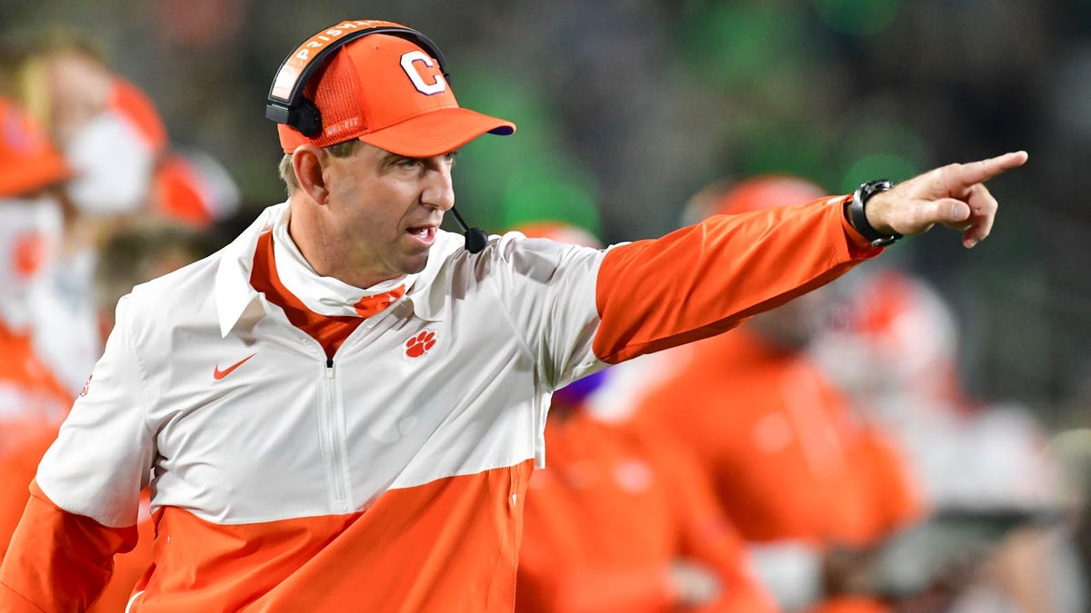 Dabo Swinney sucks even more than you thought yesterday