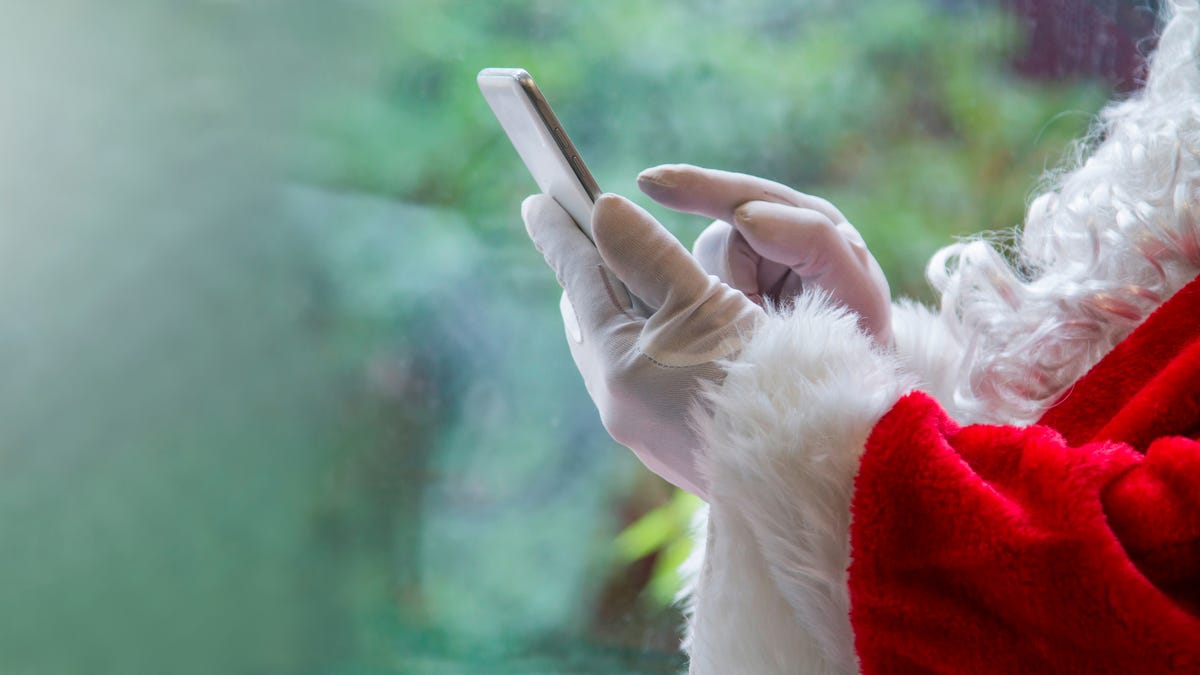 Kids Can Chat With Santa on Messenger Kids