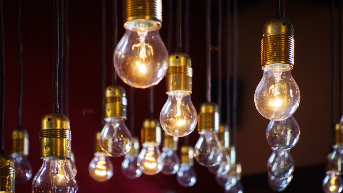 How To Pick The Best Light Bulb For Every Room