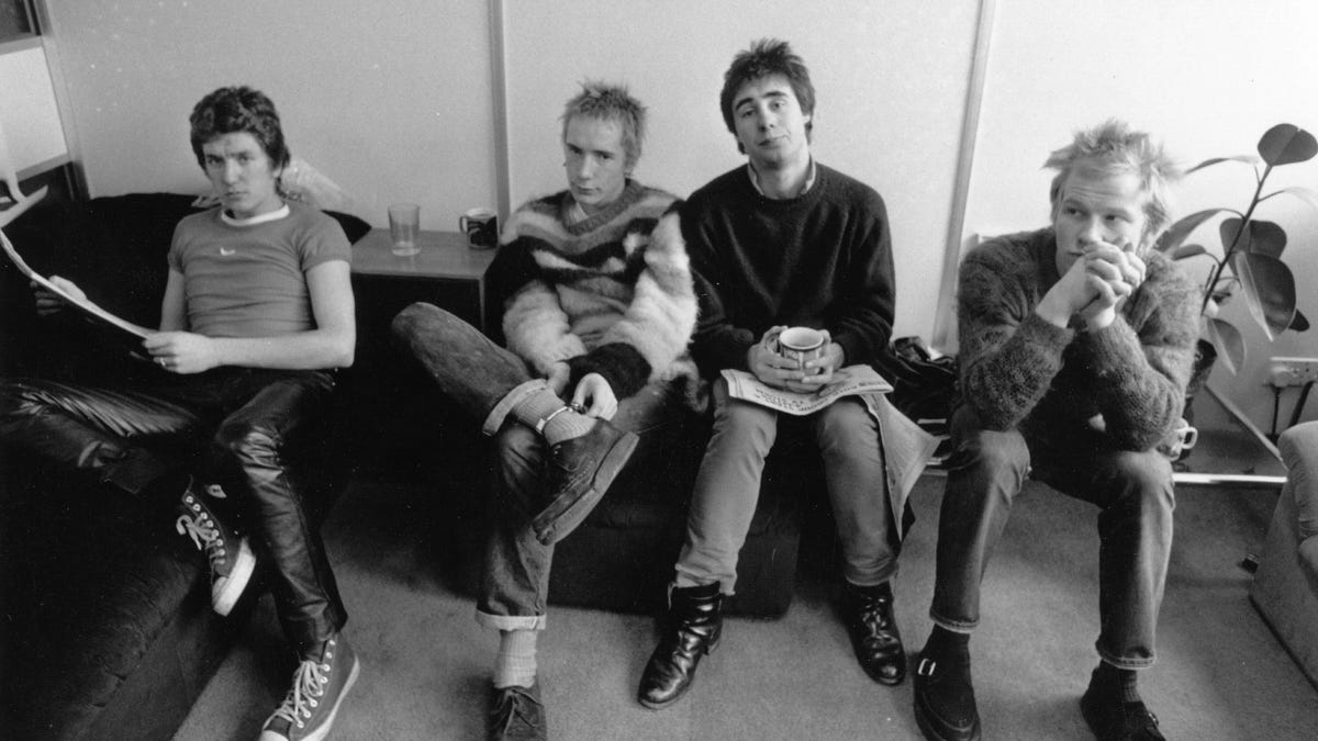 Danny Boyle will direct the Sex Pistols series for FX