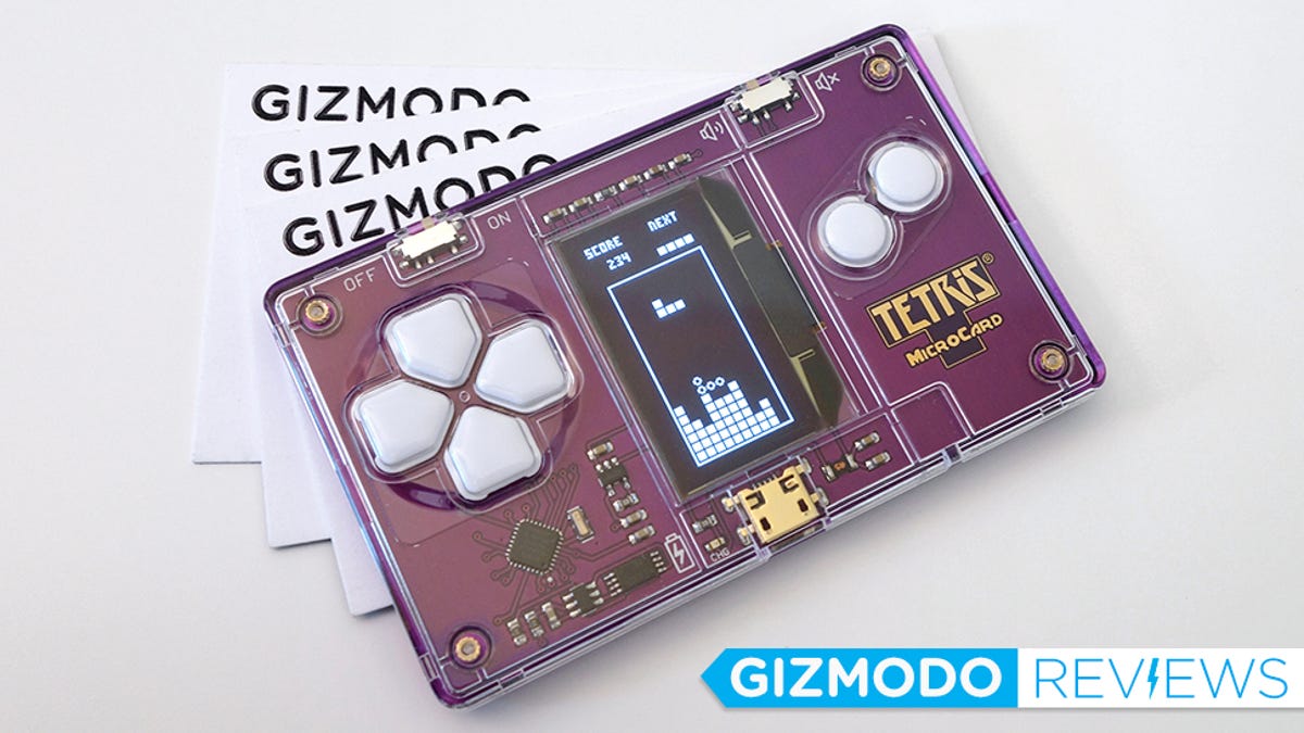 Playing Tetris on a Business Card Is Everything I Hoped It Would Be  [Updated]