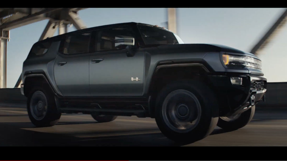2022 GMC Hummer SUV: here it is