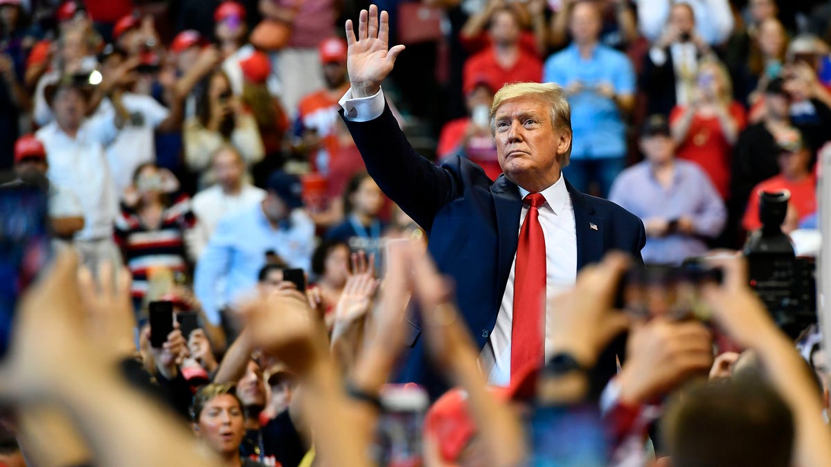 Poll Finds Trump Supporters Think Donald Trump Is Better Than Abraham Lincoln