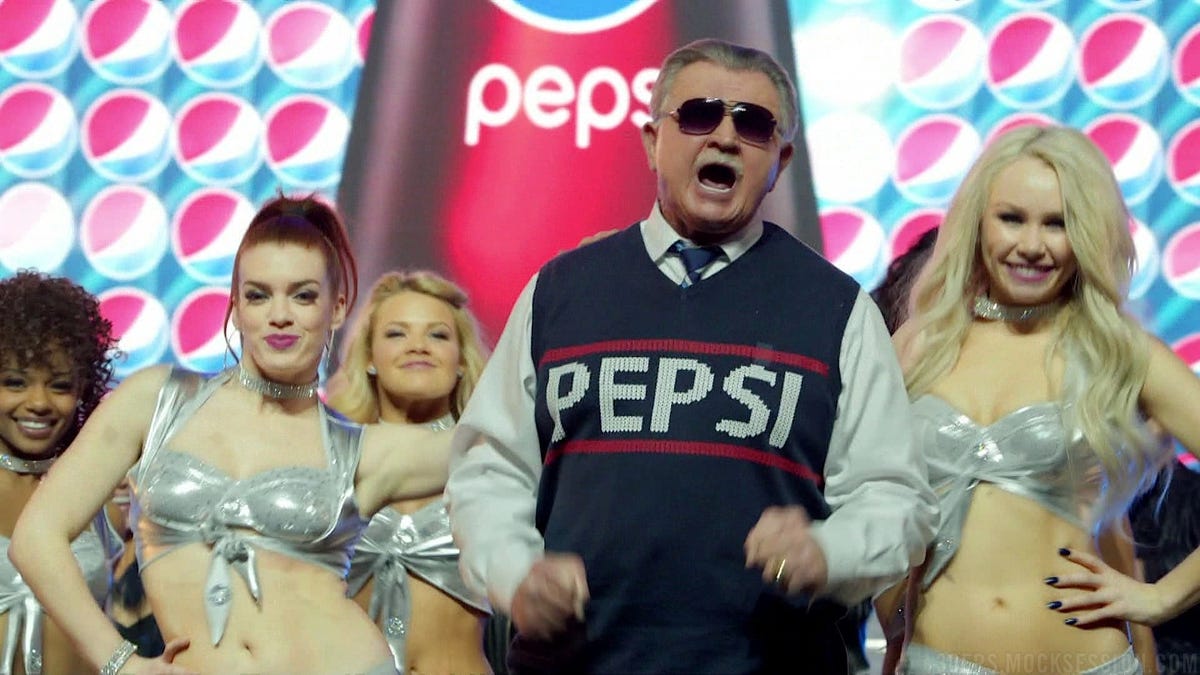 Mike Ditka Apparently Doesn T Give A Fuck Where He Leaves His Cigars
