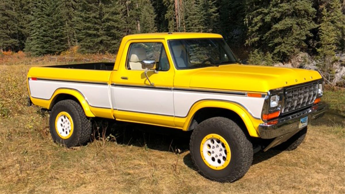 This 1979 Ford is a 2014 Raptor with the body