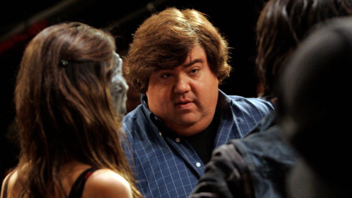 Nickelodeon Cuts Ties With Icarly Victorious Creator Dan Schneider