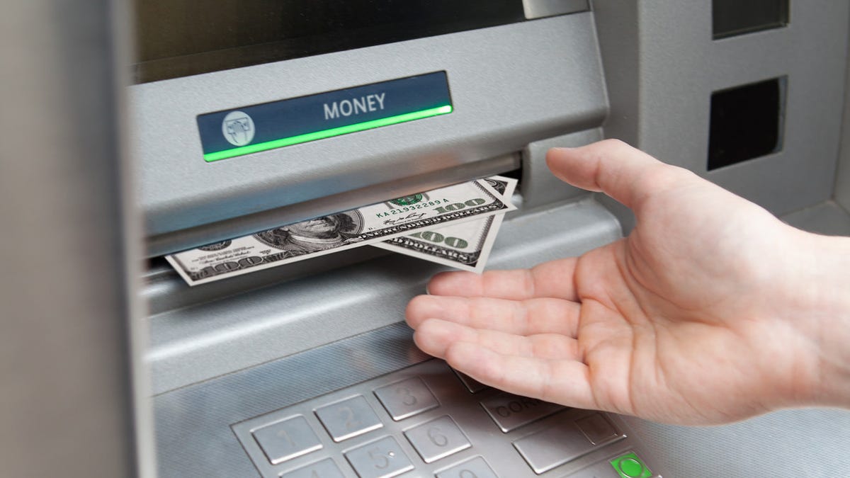 The Checking Accounts That Let You Avoid Foreign Atm Fees 0025