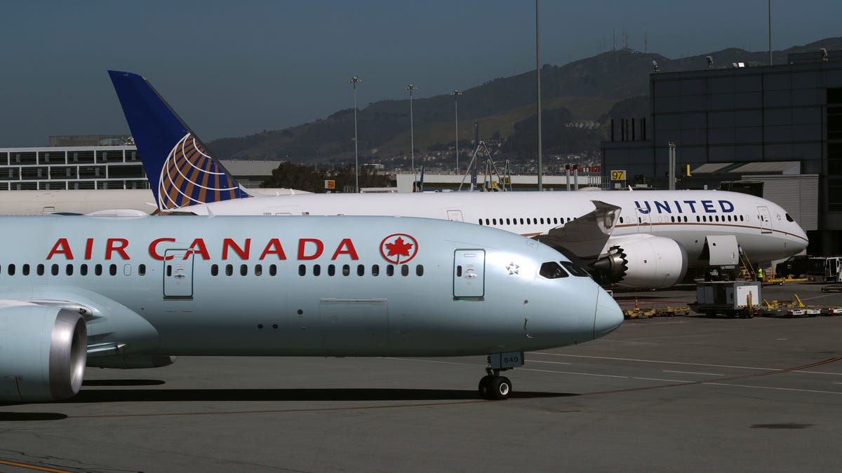 35 Injured on Air Canada Flight to Australia After Aircraft Hits 