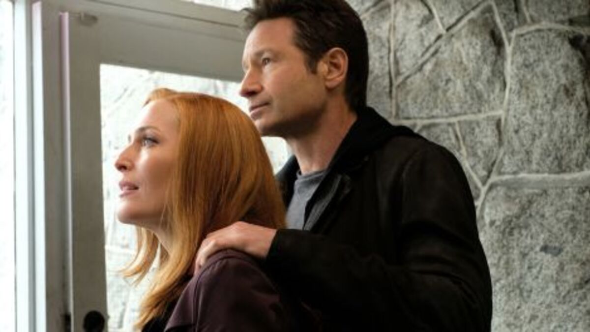 Scully Has Strange Dreams On A Twisty X Files