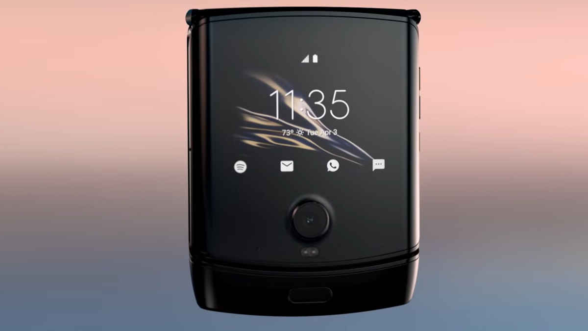 Motorola: Don't Panic. Your Razr's "Bumps and Lumps" Are Normal thumbnail