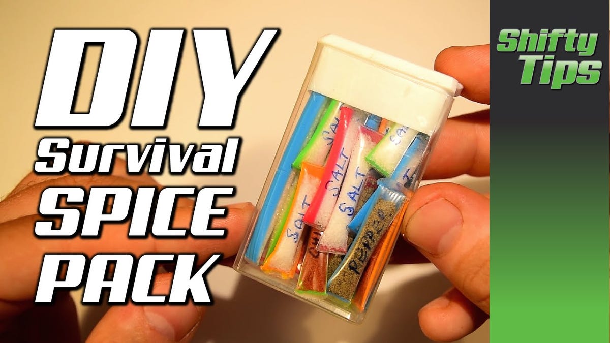 Create Your Own Travel Size Spice Packs with Drinking Straws