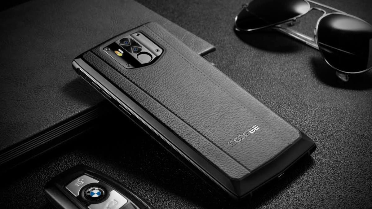 A Smartphone With a Behemoth Battery You Could Actually Slip in a Pocket