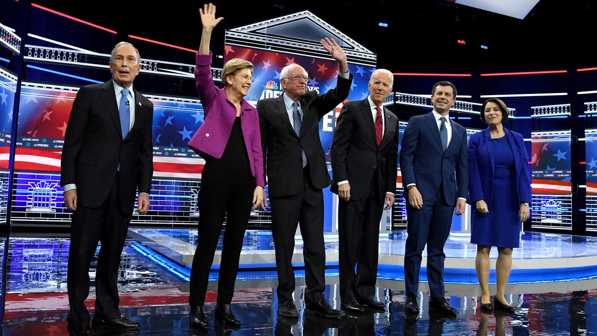 How to Watch Tonight's Democratic Debate Without Cable thumbnail