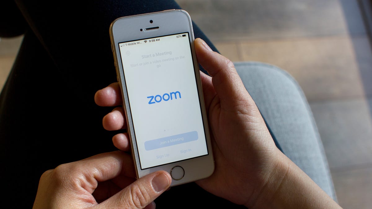 How to Prevent Jerks From Ruining Your Zoom Meetings thumbnail