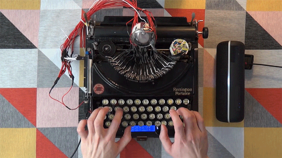 This Guy Turned a 90-Year-Old Typewriter Into a Drum Machine, and It Sounds Fantastic