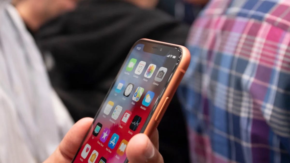 Apple Reportedly Threatens To Yank Ios Apps Recording