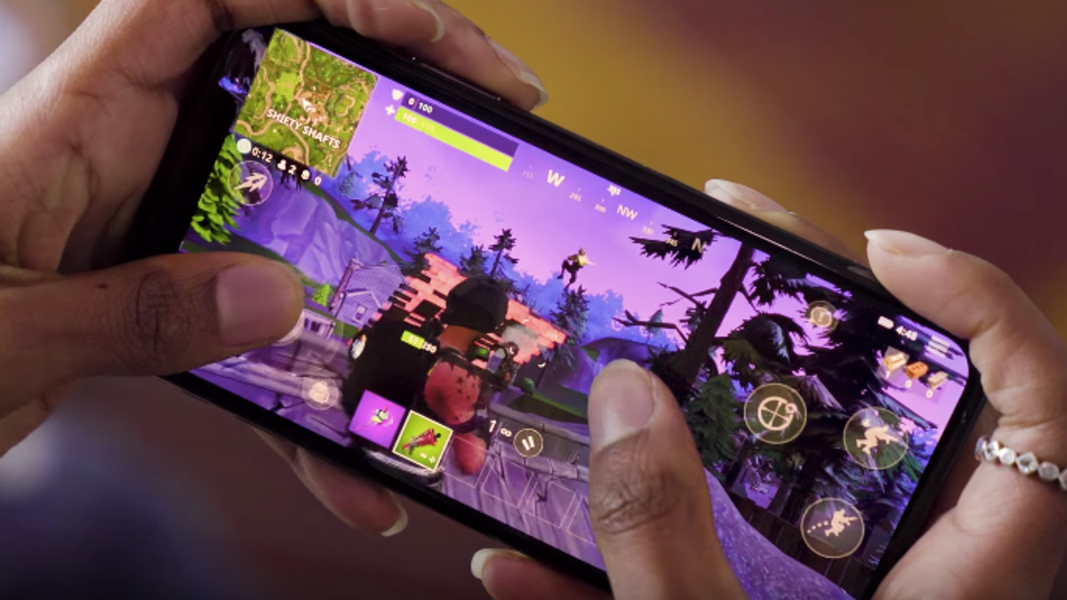 Fortnite Mobile Is Terrible Fortnite On Mobile Is Tough But It Works