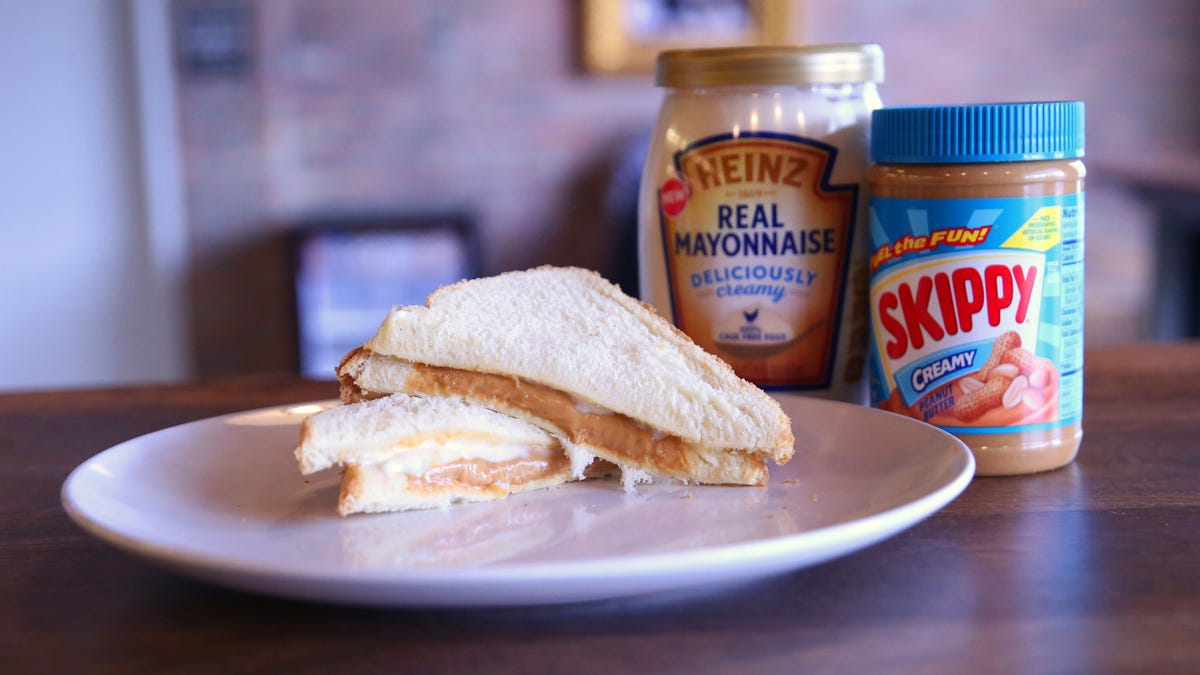 The Surprisingly Pleasing Combo Of Peanut Butter And Mayo Sandwiches